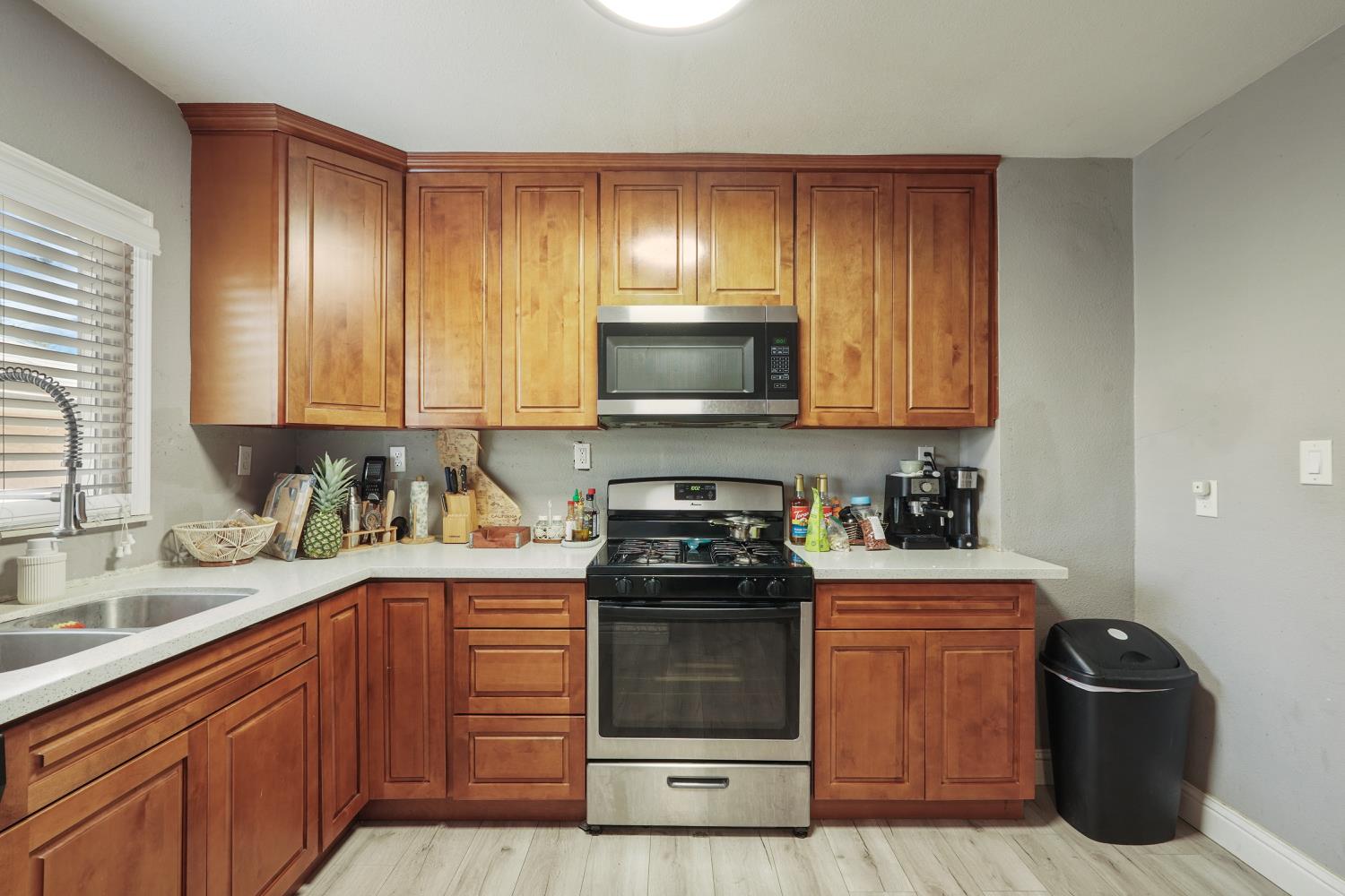 Detail Gallery Image 10 of 20 For 3321 Belden St, Sacramento,  CA 95838 - 2 Beds | 1 Baths