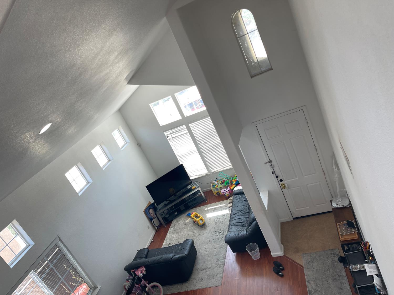 Detail Gallery Image 25 of 29 For 7743 Addison Way, Sacramento,  CA 95822 - 4 Beds | 3 Baths