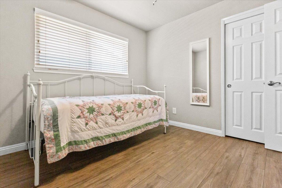 Detail Gallery Image 31 of 59 For 1109 Valeriewood Way, Modesto,  CA 95355 - 3 Beds | 2 Baths