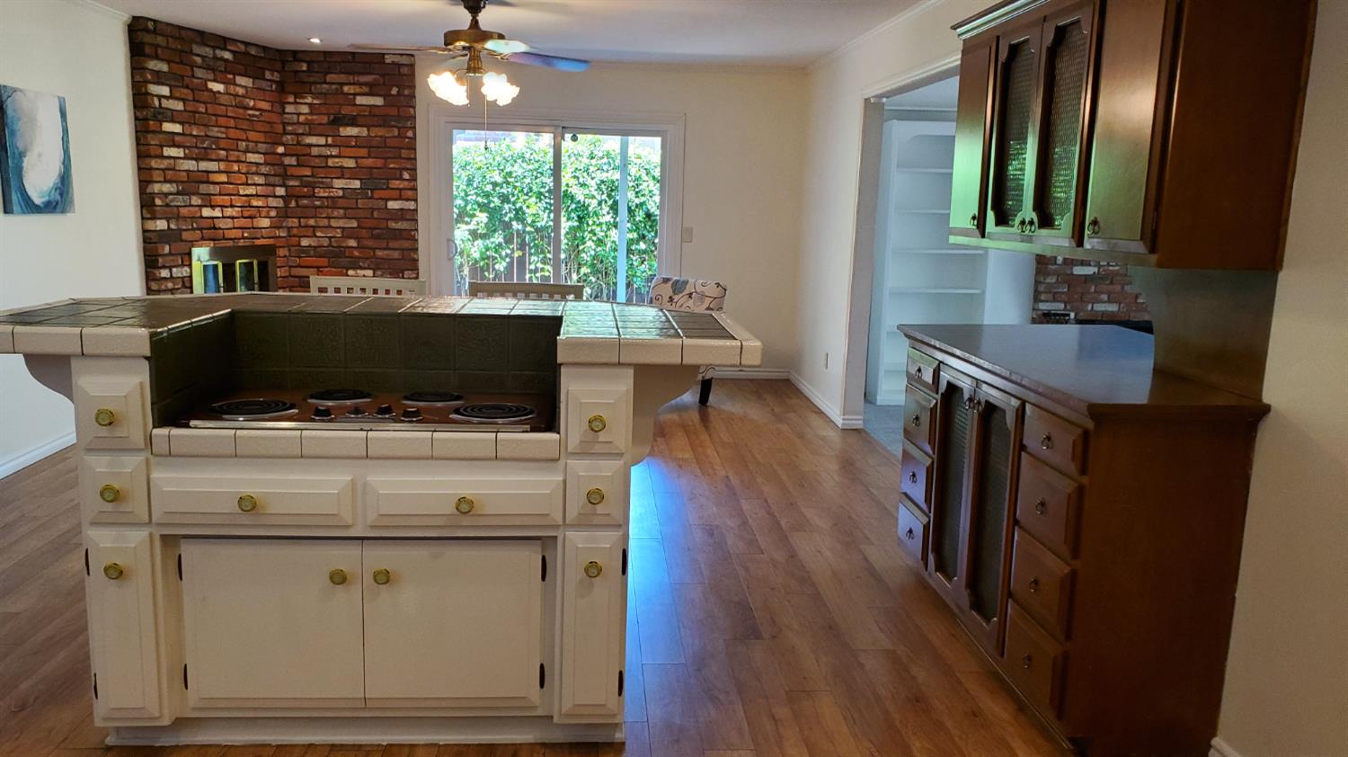 Detail Gallery Image 14 of 42 For 3444 Concetta Way, Sacramento,  CA 95821 - 3 Beds | 2/1 Baths