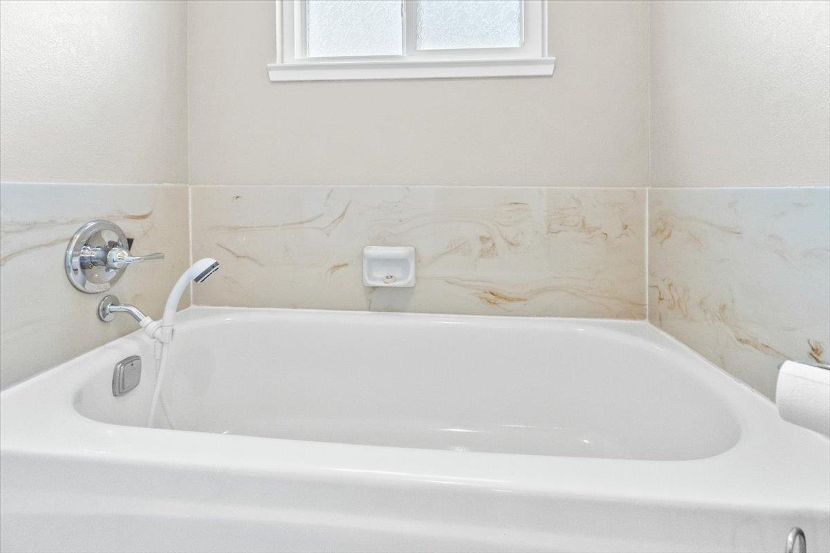 Detail Gallery Image 37 of 59 For 1109 Valeriewood Way, Modesto,  CA 95355 - 3 Beds | 2 Baths