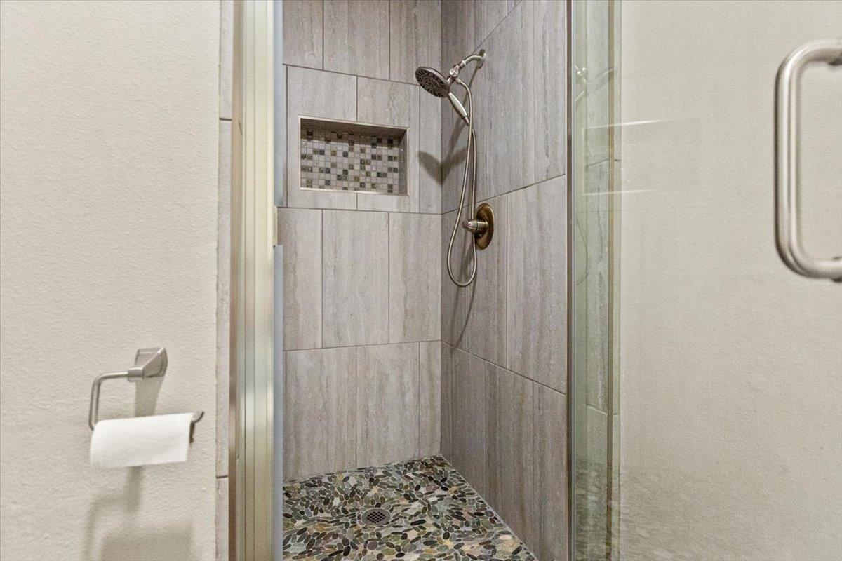 Detail Gallery Image 48 of 59 For 1109 Valeriewood Way, Modesto,  CA 95355 - 3 Beds | 2 Baths