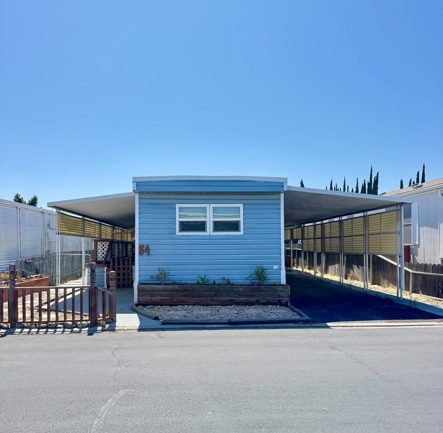 Detail Gallery Image 2 of 21 For 1830 E Yosemite Ave #84, Manteca,  CA 95336 - 2 Beds | 1/1 Baths