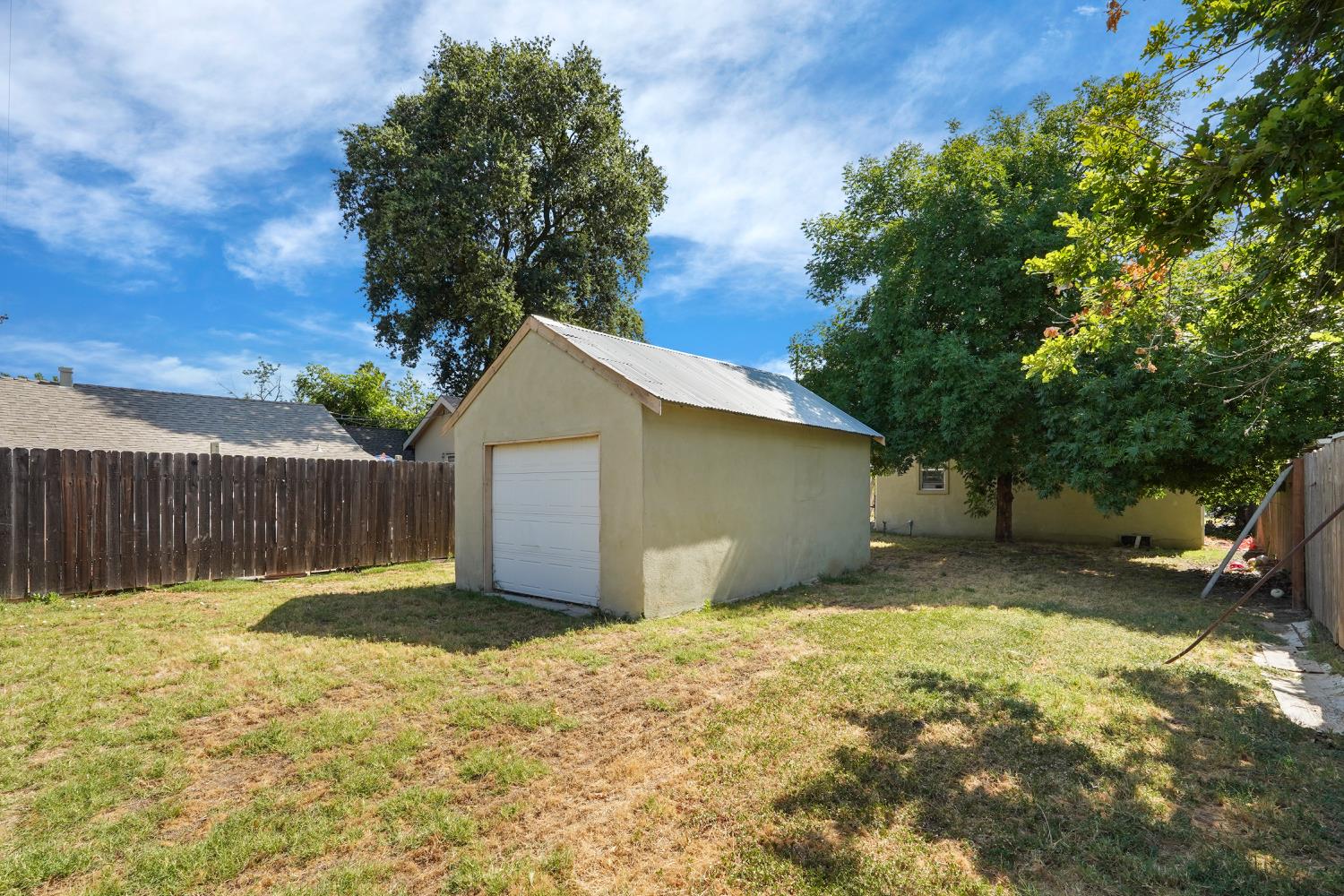 Detail Gallery Image 19 of 20 For 3321 Belden St, Sacramento,  CA 95838 - 2 Beds | 1 Baths
