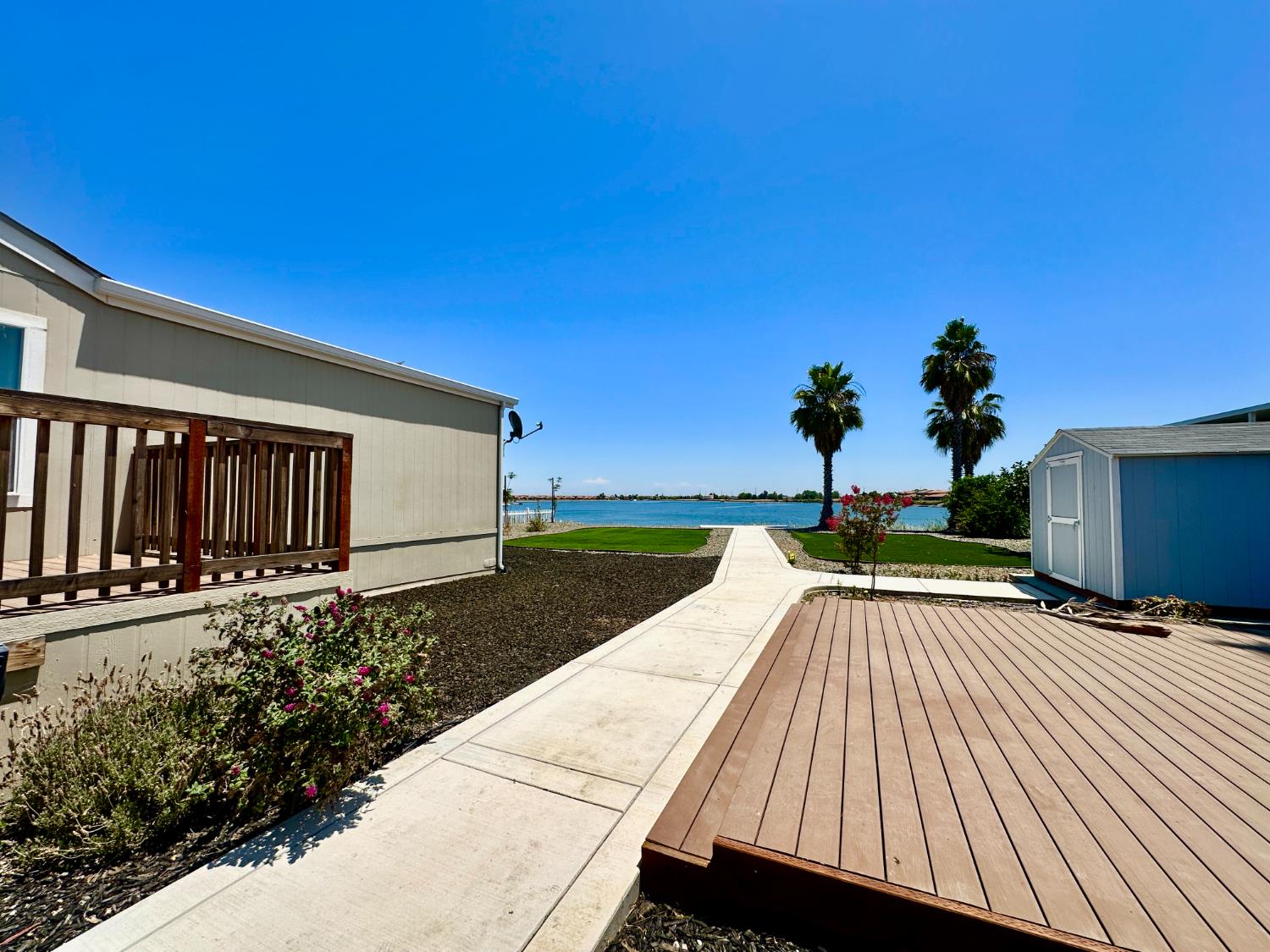 Detail Gallery Image 7 of 30 For 4399 Aplicella Ct #49, Manteca,  CA 95337 - 3 Beds | 2 Baths