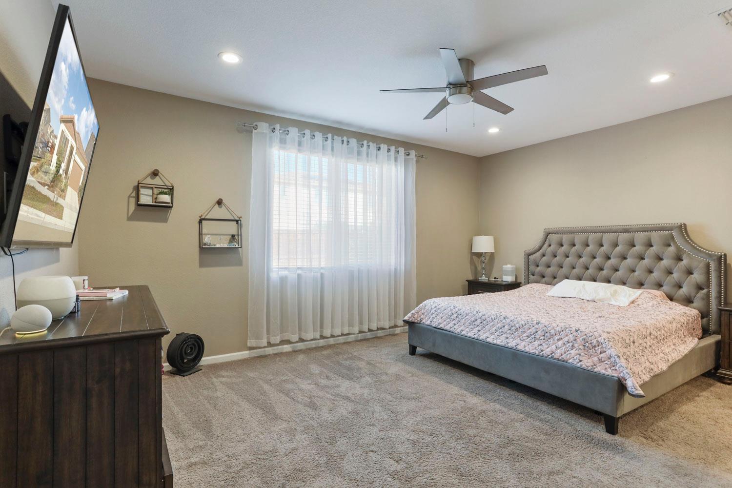 Detail Gallery Image 24 of 37 For 2195 Marina Dr, Lathrop,  CA 95330 - 4 Beds | 2 Baths