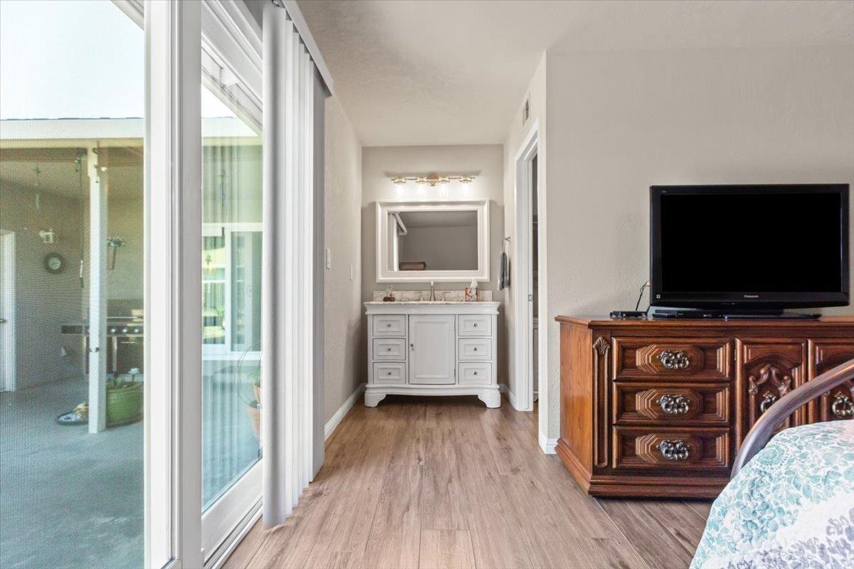 Detail Gallery Image 43 of 59 For 1109 Valeriewood Way, Modesto,  CA 95355 - 3 Beds | 2 Baths