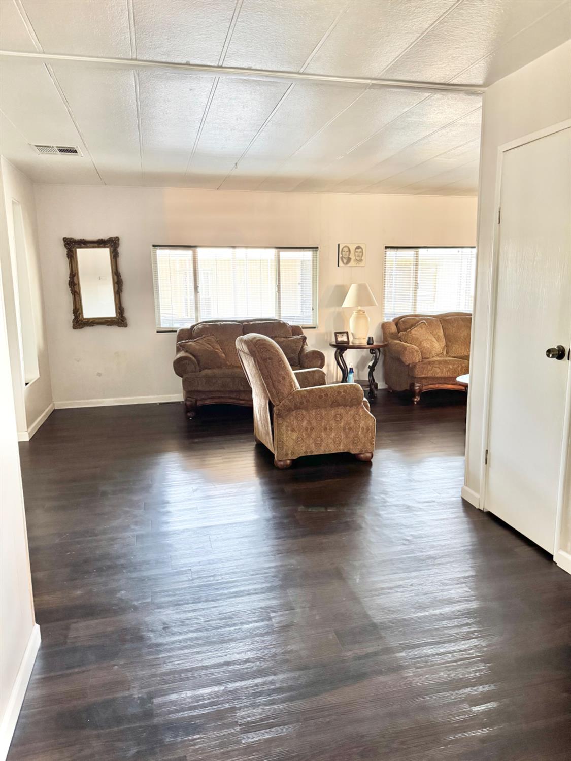 Detail Gallery Image 6 of 18 For 2621 Prescott Rd 242, Modesto,  CA 95350 - 3 Beds | 2 Baths