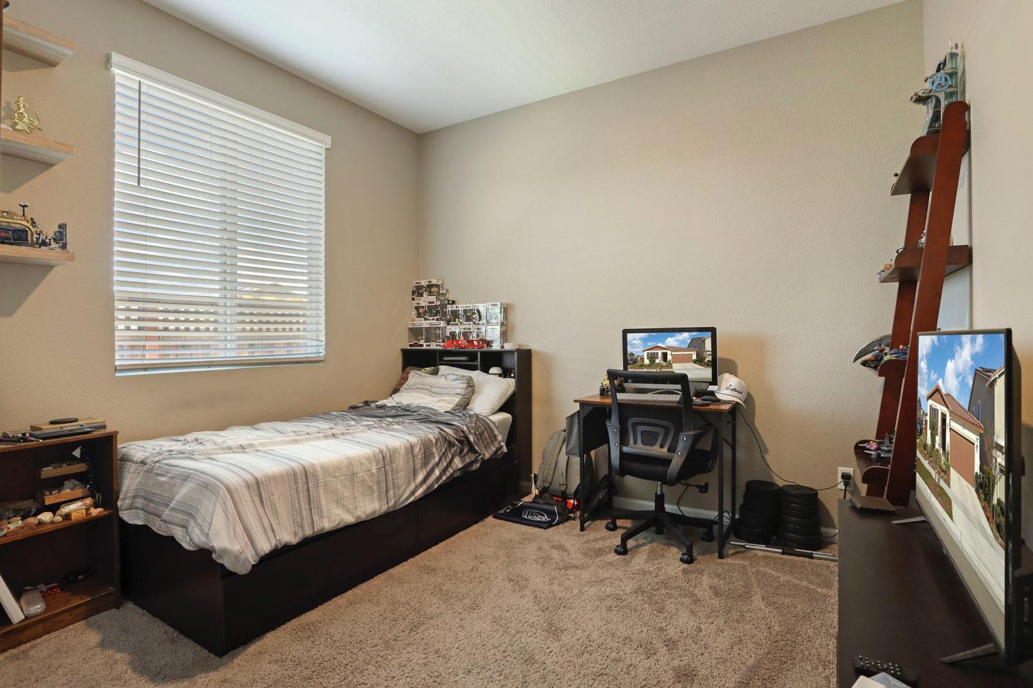 Detail Gallery Image 33 of 37 For 2195 Marina Dr, Lathrop,  CA 95330 - 4 Beds | 2 Baths