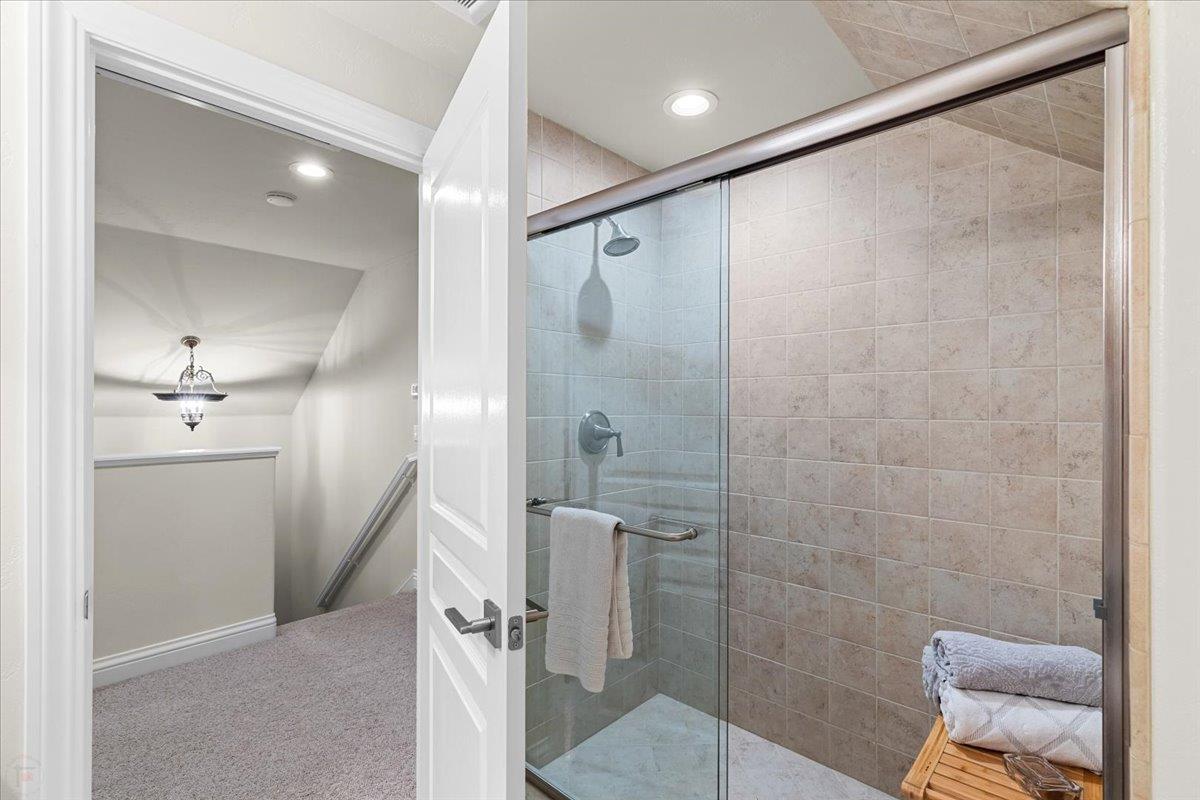 Detail Gallery Image 53 of 92 For 1545 Thunderbird Dr, Modesto,  CA 95356 - 5 Beds | 4 Baths