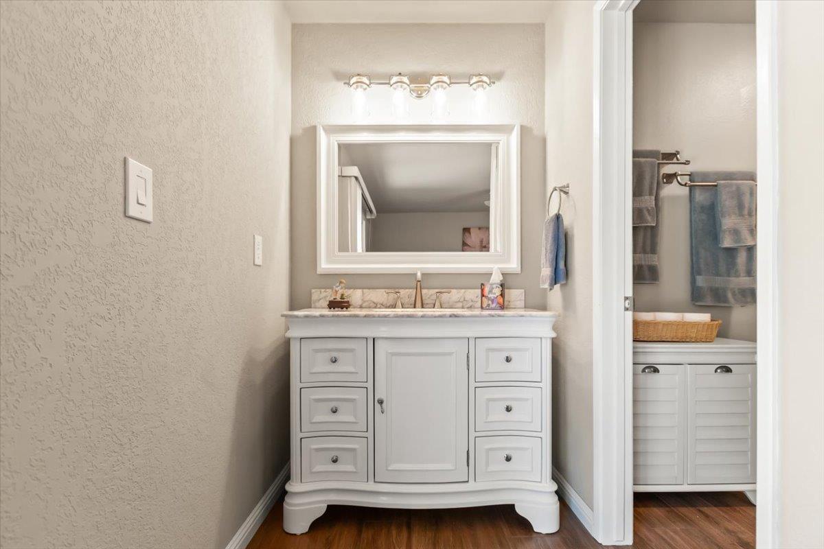 Detail Gallery Image 45 of 59 For 1109 Valeriewood Way, Modesto,  CA 95355 - 3 Beds | 2 Baths