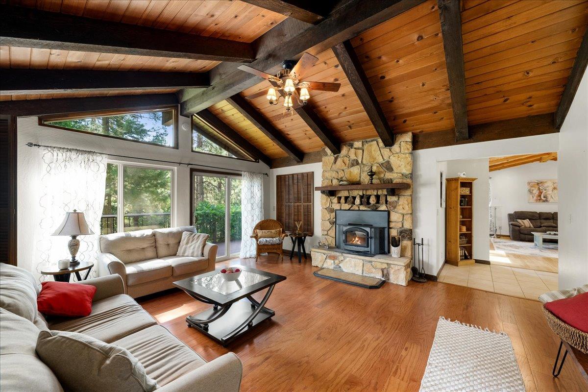 Detail Gallery Image 2 of 78 For 3010 Evergreen Ct, Georgetown,  CA 95634 - 3 Beds | 2 Baths