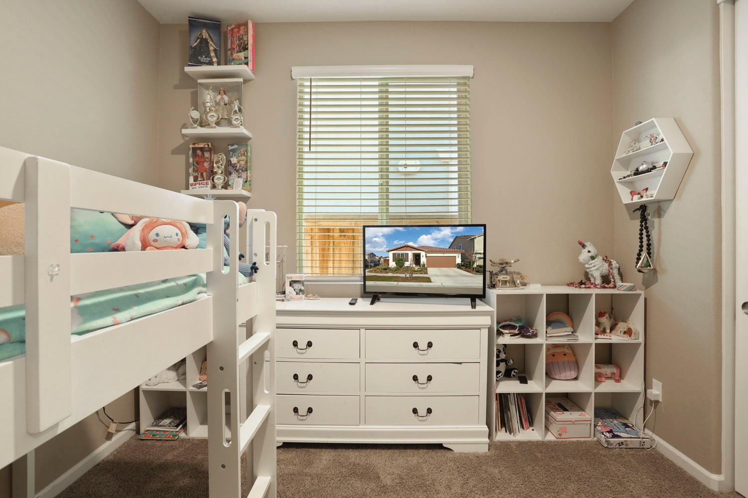 Detail Gallery Image 36 of 37 For 2195 Marina Dr, Lathrop,  CA 95330 - 4 Beds | 2 Baths