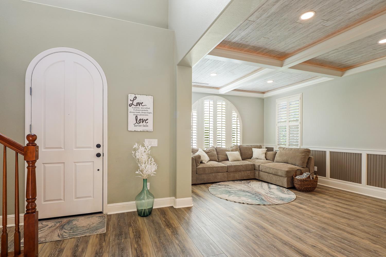 Detail Gallery Image 14 of 66 For 2535 Lynch Way, Lodi,  CA 95242 - 4 Beds | 3 Baths