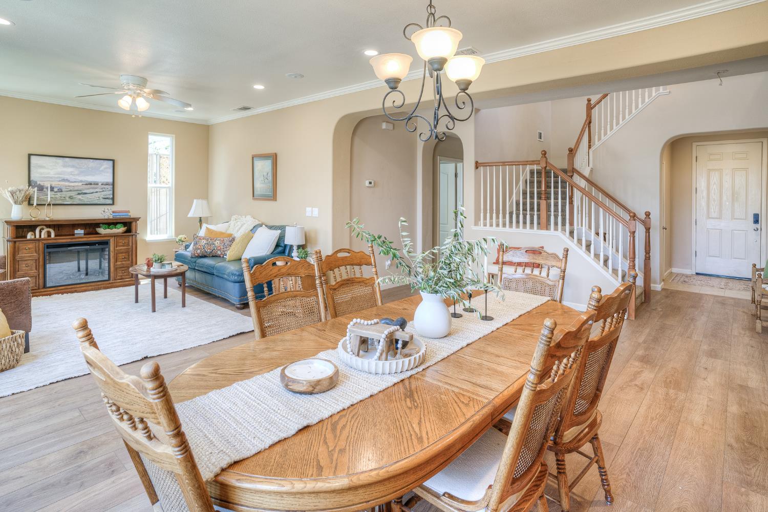 Detail Gallery Image 26 of 71 For 1032 William St, Arbuckle,  CA 95912 - 4 Beds | 3 Baths