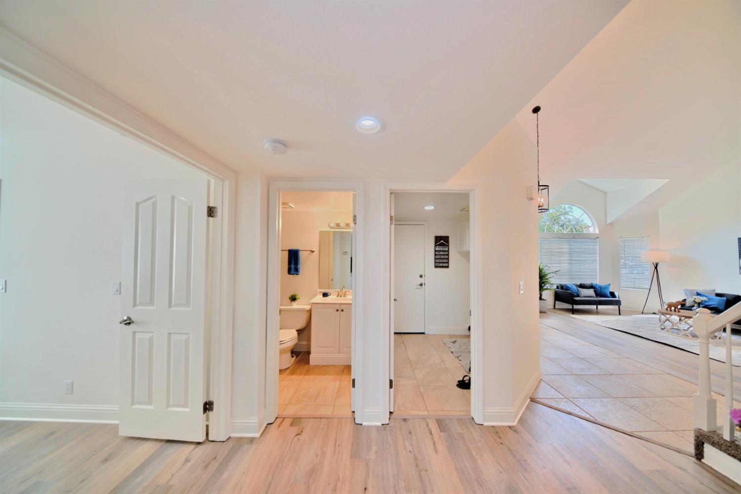 Detail Gallery Image 28 of 79 For 1841 Summertime Dr, Tracy,  CA 95376 - 5 Beds | 3 Baths