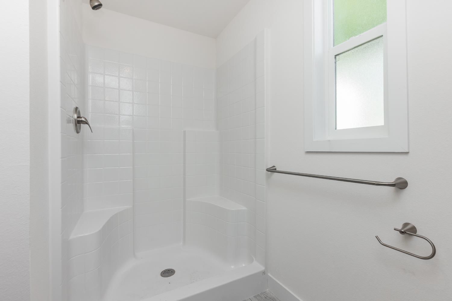 Detail Gallery Image 10 of 14 For 5878 Garlic Farms Dr 132, Gilroy,  CA 95020 - 1 Beds | 1 Baths