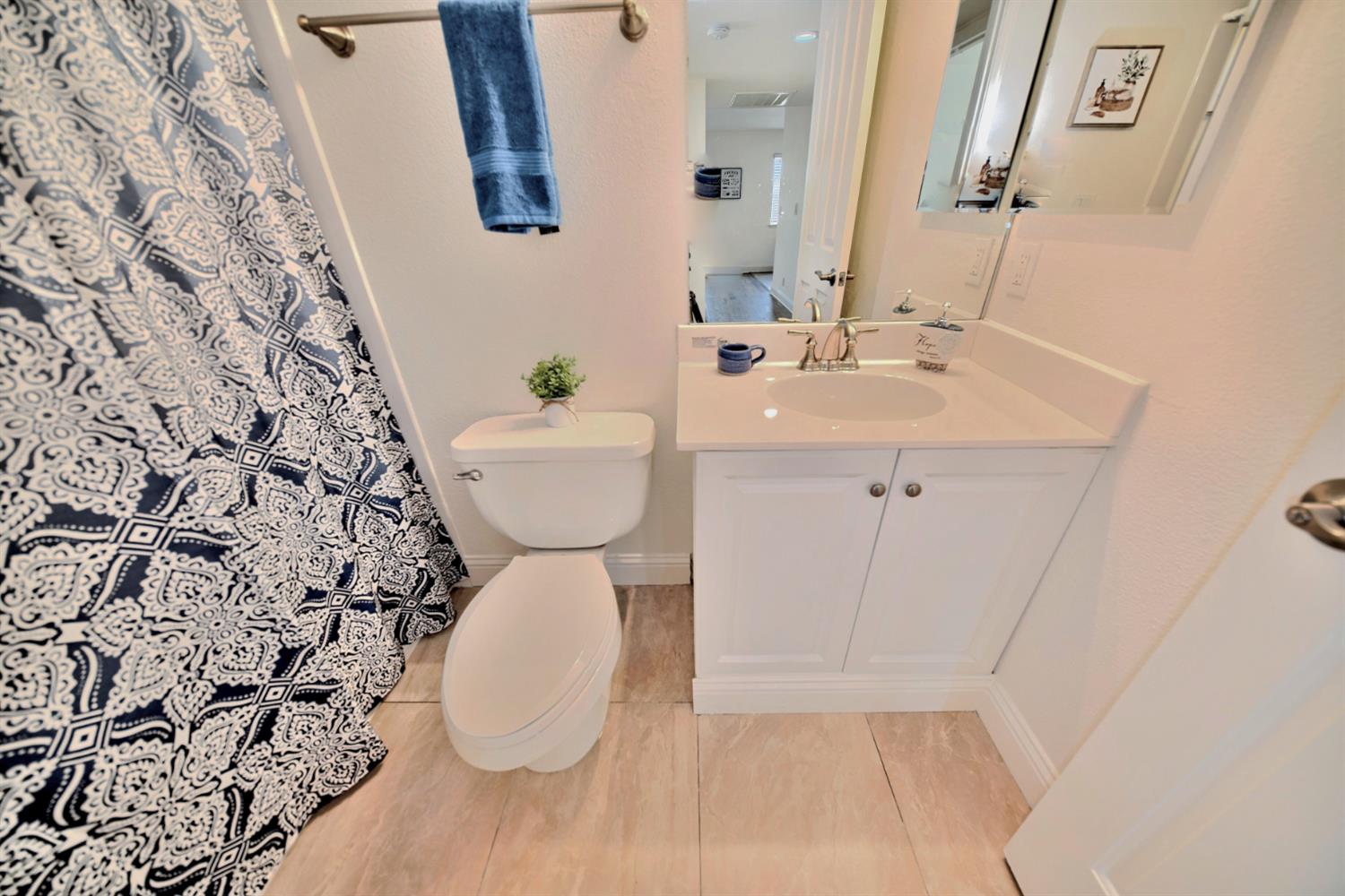 Detail Gallery Image 35 of 79 For 1841 Summertime Dr, Tracy,  CA 95376 - 5 Beds | 3 Baths