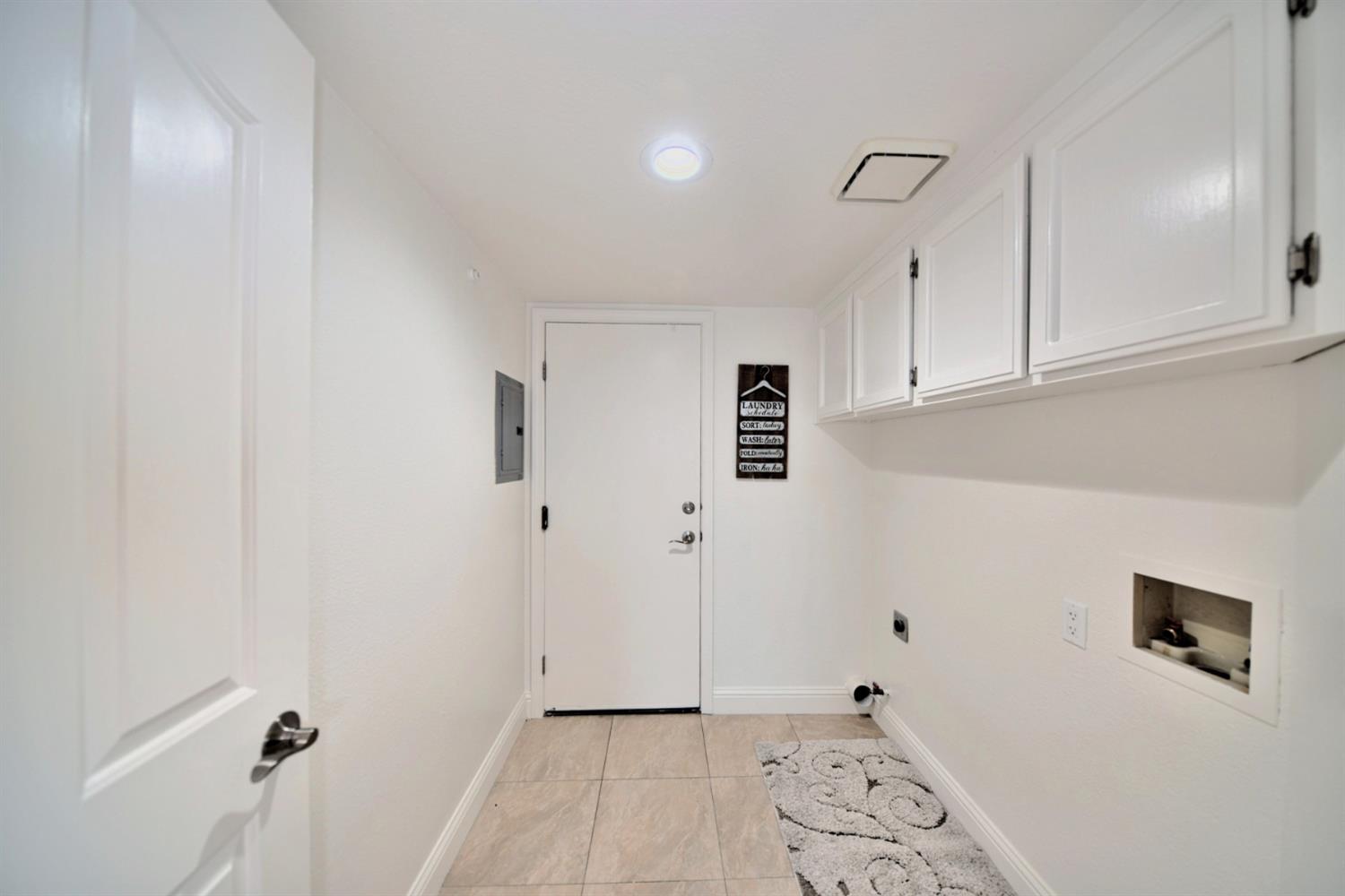 Detail Gallery Image 38 of 79 For 1841 Summertime Dr, Tracy,  CA 95376 - 5 Beds | 3 Baths