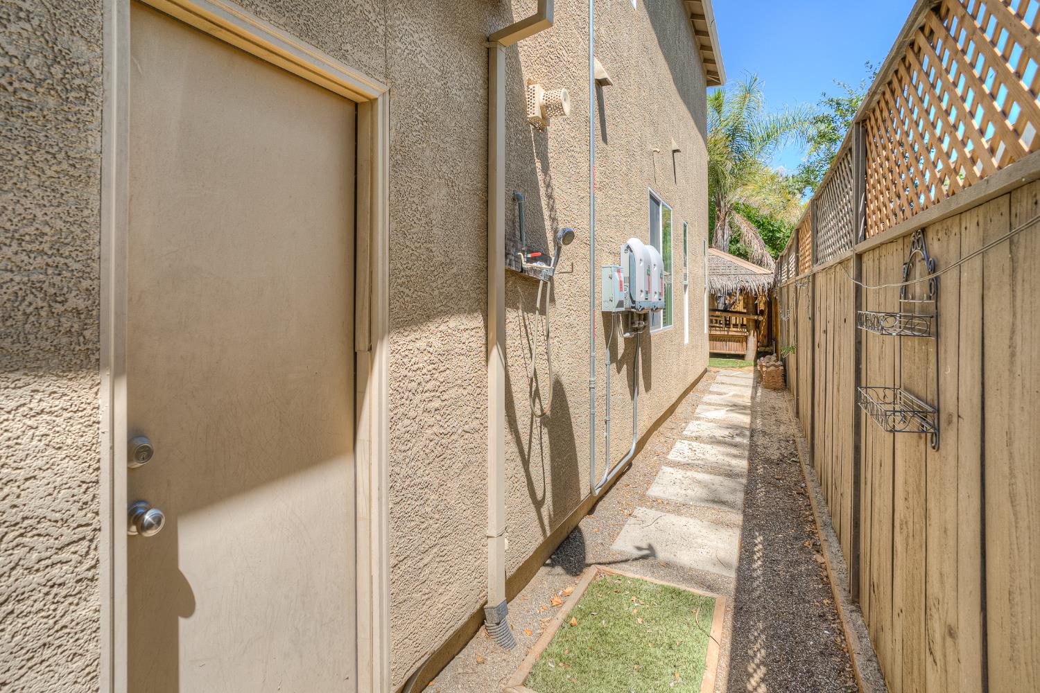 Detail Gallery Image 66 of 71 For 1032 William St, Arbuckle,  CA 95912 - 4 Beds | 3 Baths