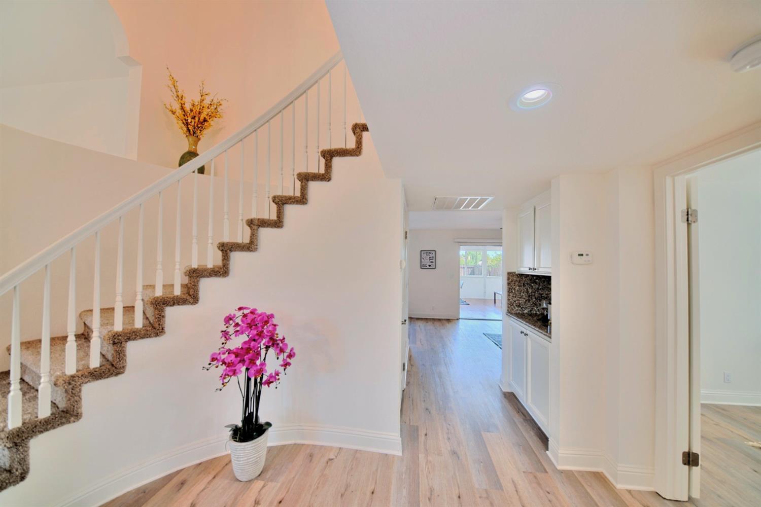 Detail Gallery Image 29 of 79 For 1841 Summertime Dr, Tracy,  CA 95376 - 5 Beds | 3 Baths