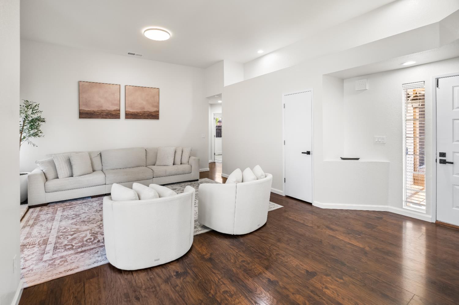 Detail Gallery Image 17 of 56 For 8173 Duncansby Ct, Sacramento,  CA 95829 - 3 Beds | 2 Baths