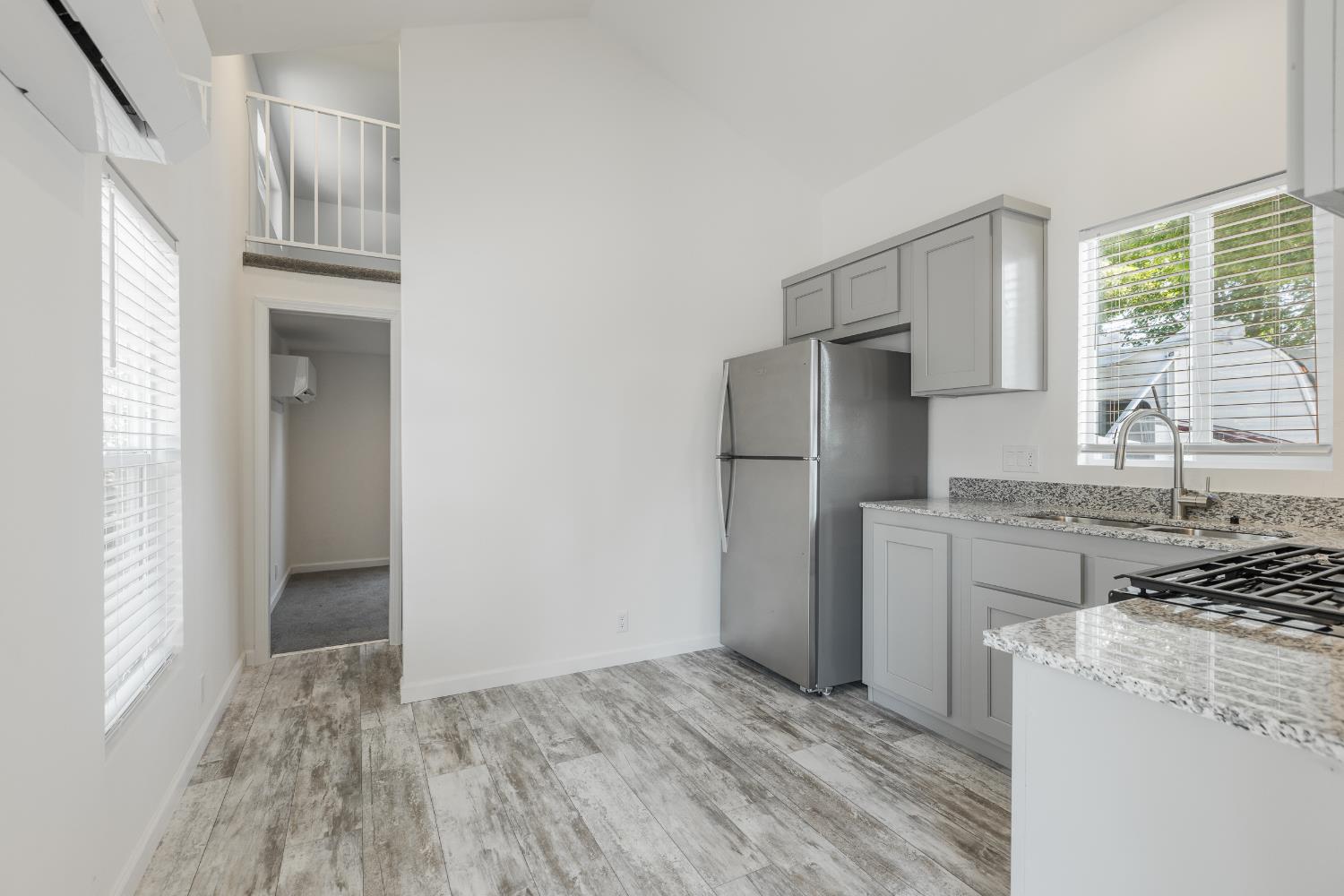 Detail Gallery Image 5 of 10 For 5878 Garlic Farms Dr 153, Gilroy,  CA 95020 - 2 Beds | 1 Baths