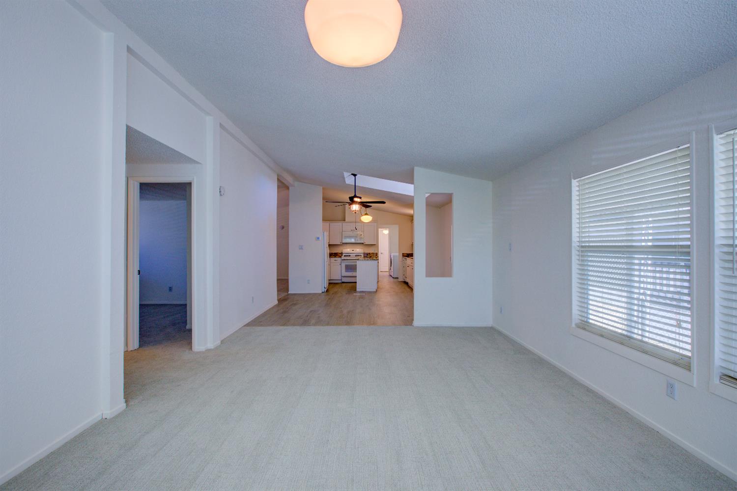 Detail Gallery Image 6 of 51 For 6450 N Winton Way 98, Winton,  CA 95388 - 3 Beds | 2 Baths