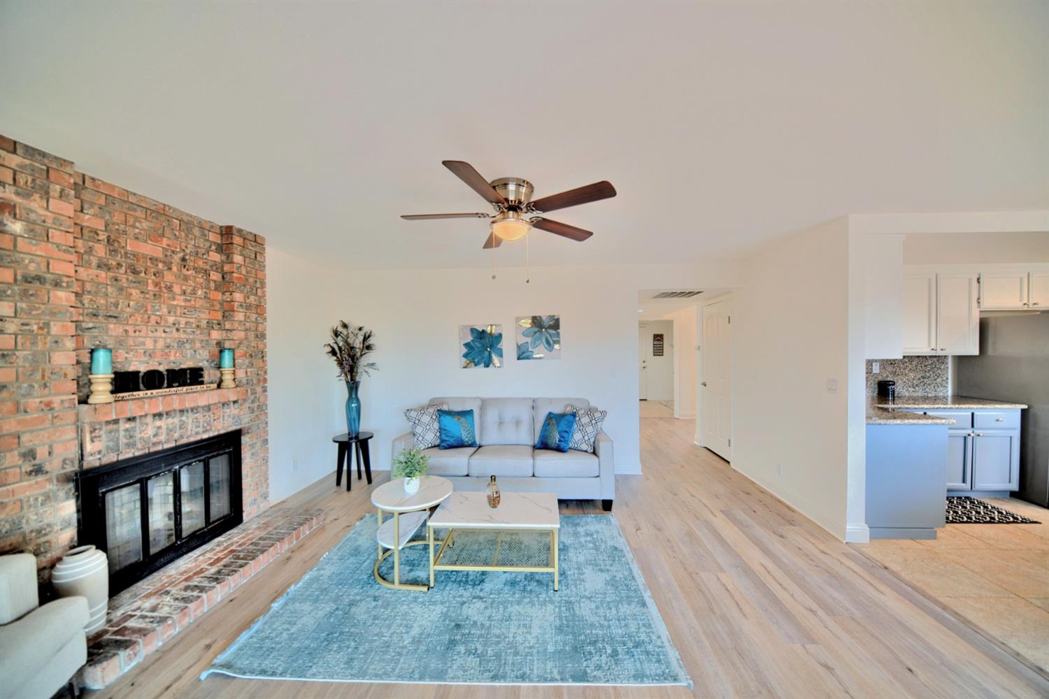 Detail Gallery Image 21 of 79 For 1841 Summertime Dr, Tracy,  CA 95376 - 5 Beds | 3 Baths