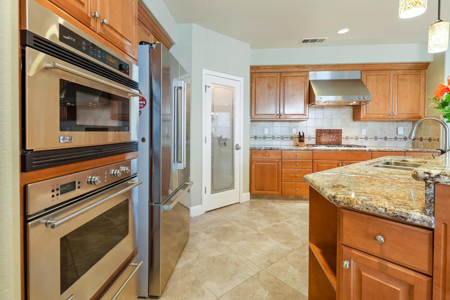 Detail Gallery Image 20 of 66 For 2535 Lynch Way, Lodi,  CA 95242 - 4 Beds | 3 Baths