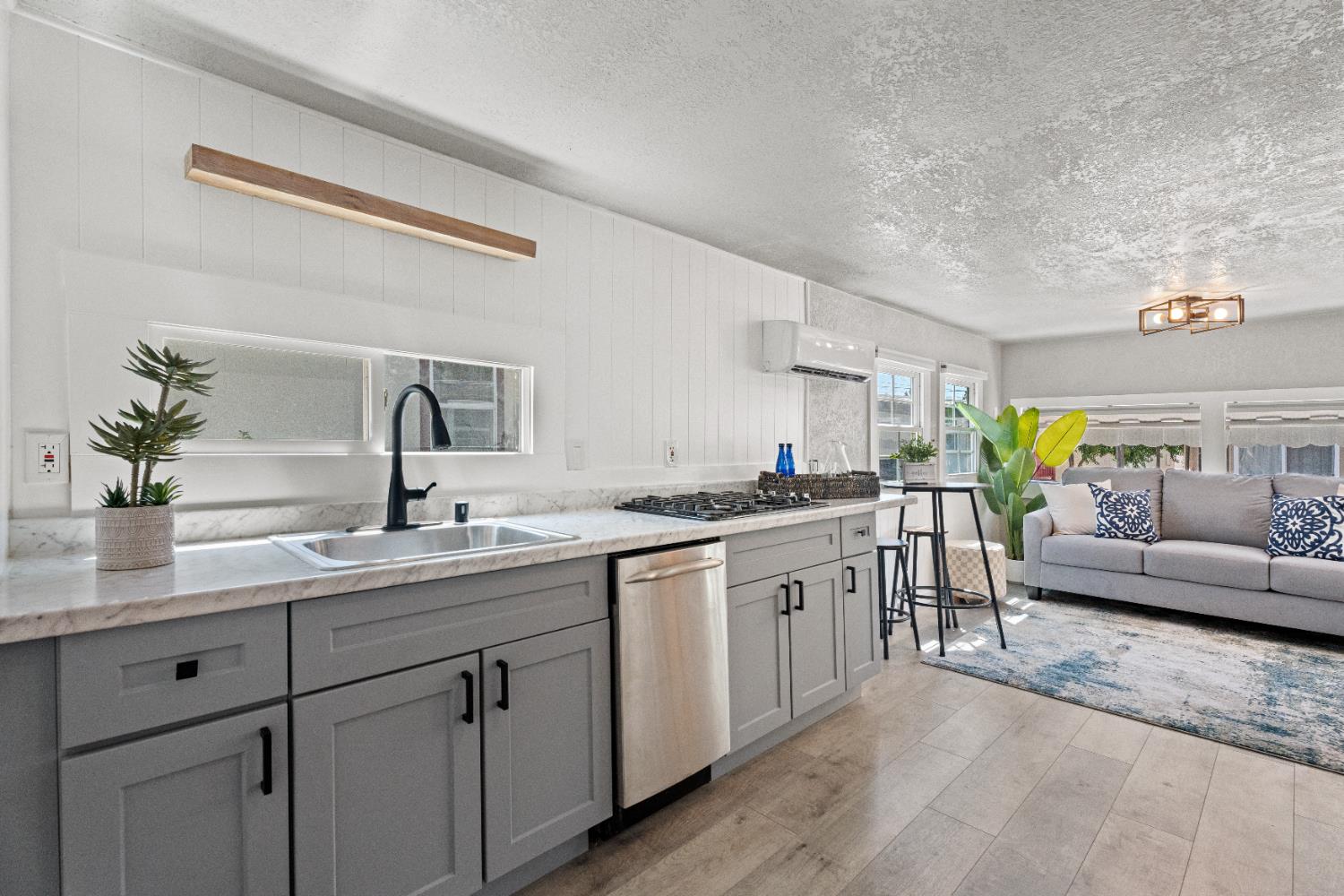 Detail Gallery Image 13 of 19 For 8880 Auburn Folsom Rd #29, Granite Bay,  CA 95746 - 1 Beds | 1 Baths