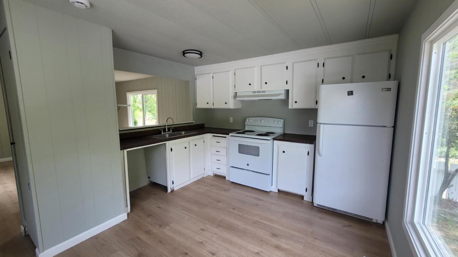 Detail Gallery Image 3 of 10 For 13905 Trinity Mountain Rd 85, French Gulch,  CA 96033 - 2 Beds | 1 Baths