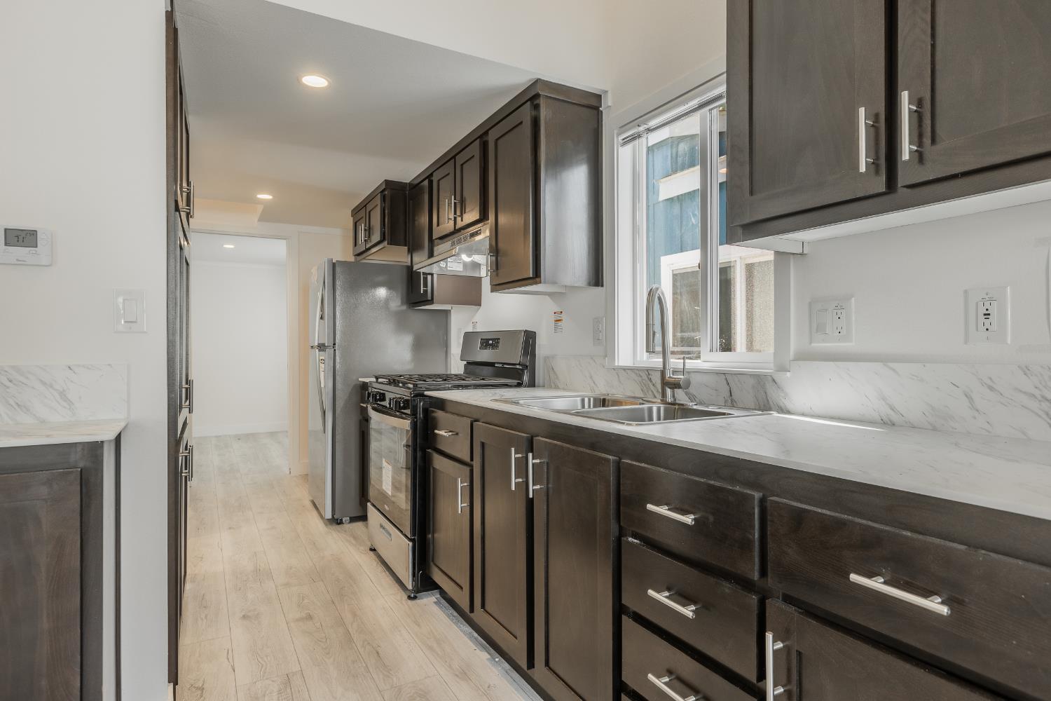 Detail Gallery Image 5 of 14 For 5878 Garlic Farms Dr 132, Gilroy,  CA 95020 - 1 Beds | 1 Baths