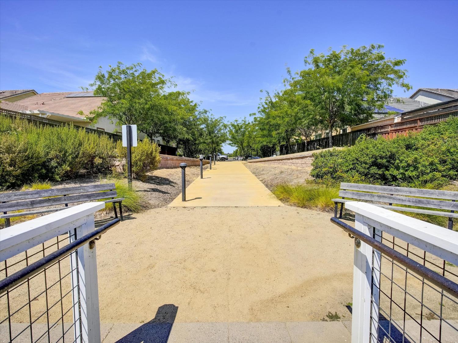 Detail Gallery Image 61 of 69 For 18551 Admiral Way, Lathrop,  CA 95330 - 4 Beds | 3 Baths