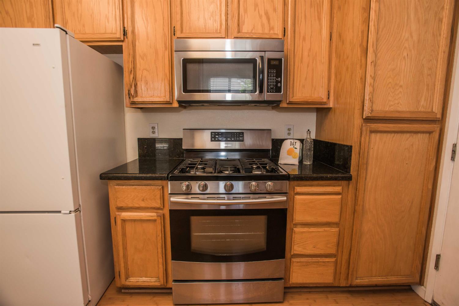 Detail Gallery Image 23 of 47 For 1172 Park Valley Way, Galt,  CA 95632 - 4 Beds | 2 Baths