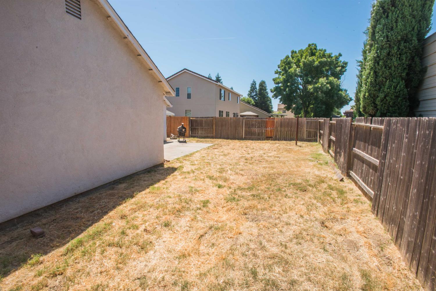 Detail Gallery Image 40 of 47 For 1172 Park Valley Way, Galt,  CA 95632 - 4 Beds | 2 Baths
