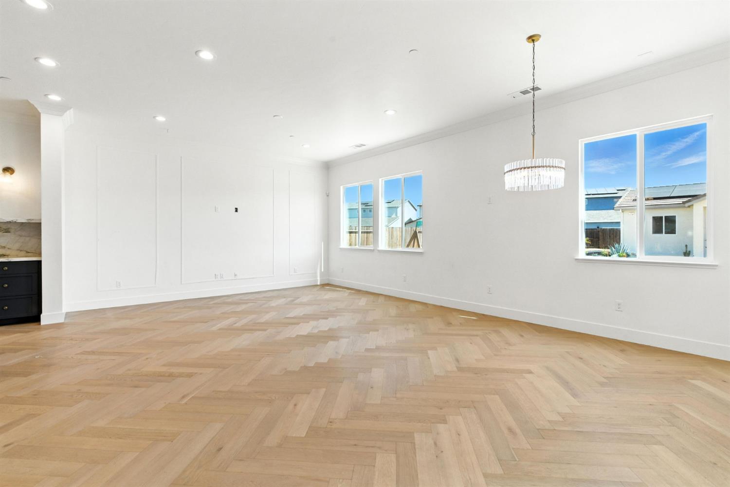 Detail Gallery Image 26 of 73 For 2328 Paramount Ln, Manteca,  CA 95337 - 4 Beds | 3/1 Baths