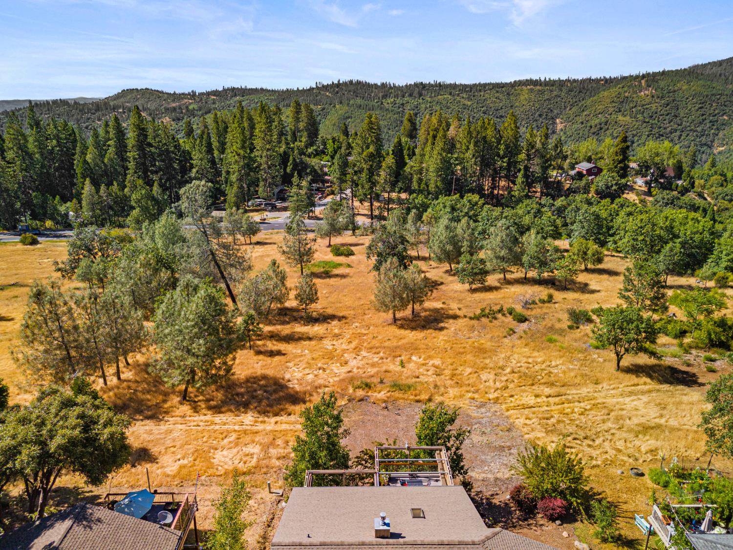 Detail Gallery Image 59 of 74 For 207 Snowberry Ct, Murphys,  CA 95247 - 4 Beds | 3 Baths