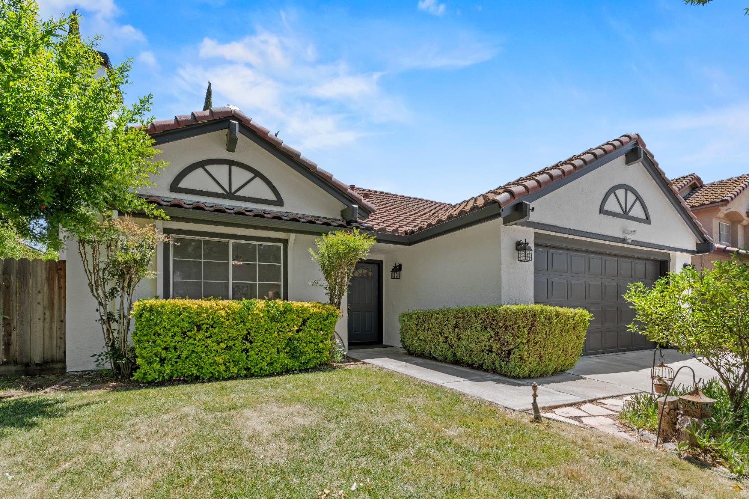 Detail Gallery Image 2 of 42 For 550 Fawn Glen Dr, Tracy,  CA 95376 - 3 Beds | 2 Baths