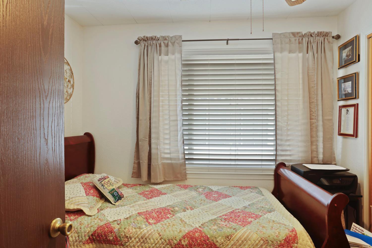 Detail Gallery Image 27 of 31 For 1830 E East Yosemite, Manteca,  CA 95336 - 3 Beds | 2 Baths