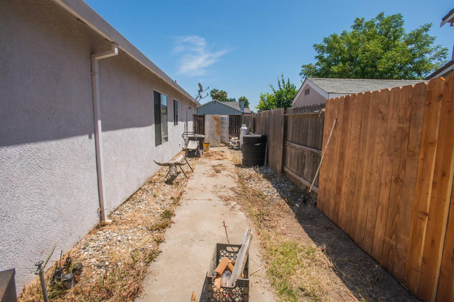 Detail Gallery Image 41 of 47 For 1172 Park Valley Way, Galt,  CA 95632 - 4 Beds | 2 Baths