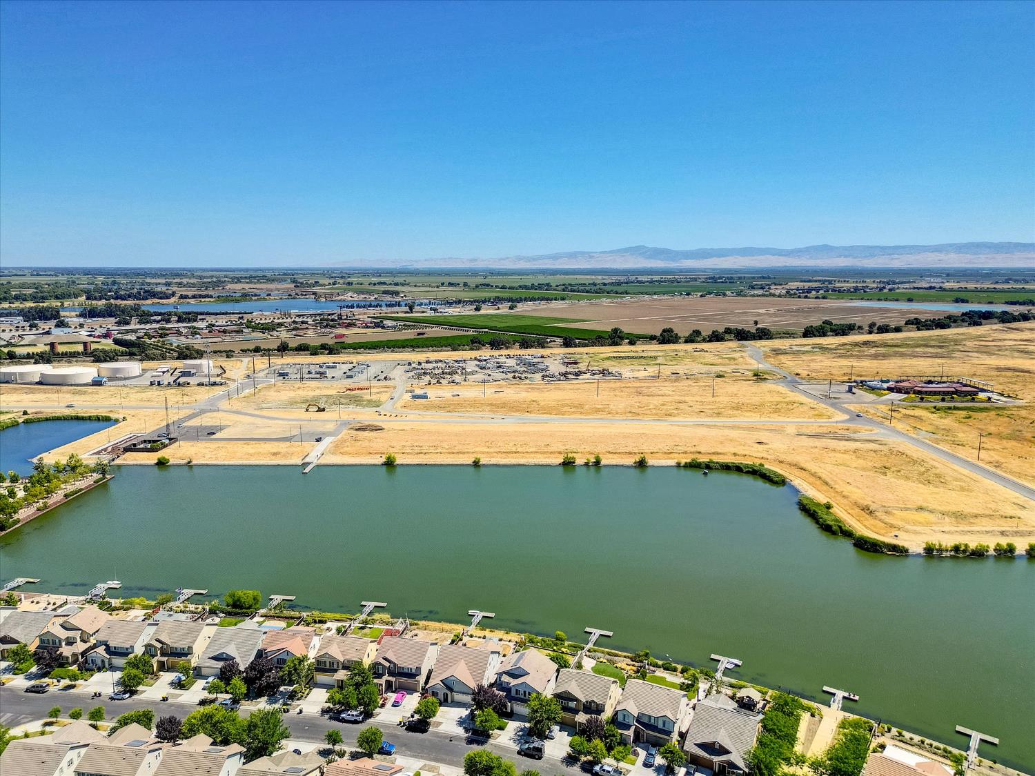 Detail Gallery Image 55 of 69 For 18551 Admiral Way, Lathrop,  CA 95330 - 4 Beds | 3 Baths