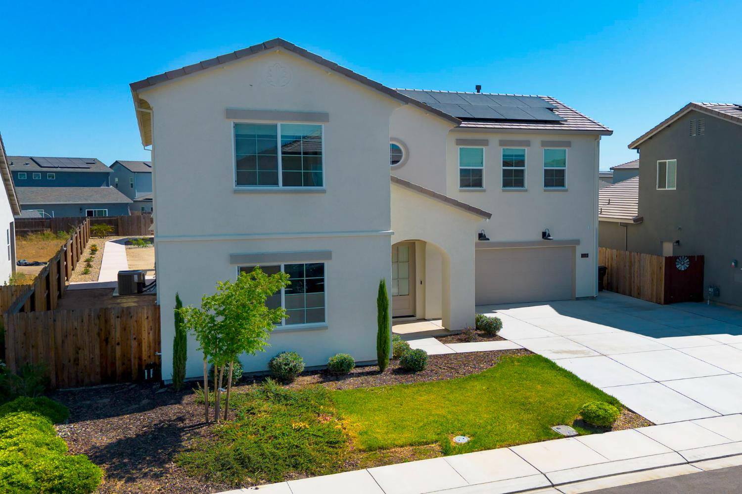 Detail Gallery Image 61 of 73 For 2328 Paramount Ln, Manteca,  CA 95337 - 4 Beds | 3/1 Baths