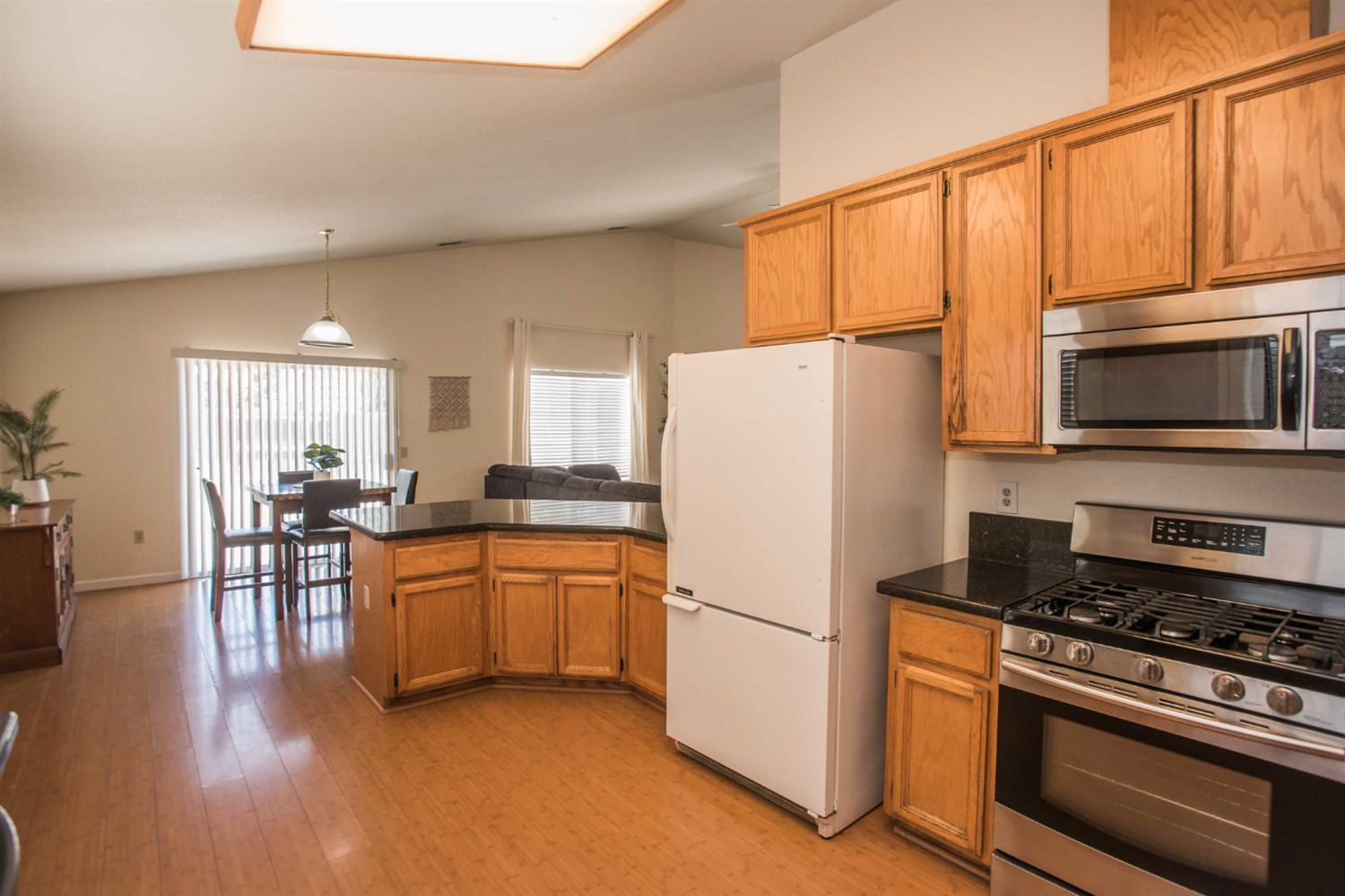 Detail Gallery Image 22 of 47 For 1172 Park Valley Way, Galt,  CA 95632 - 4 Beds | 2 Baths