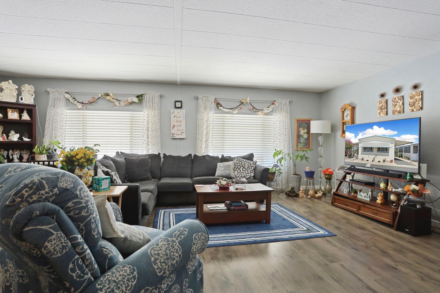 Detail Gallery Image 15 of 31 For 1830 E East Yosemite, Manteca,  CA 95336 - 3 Beds | 2 Baths