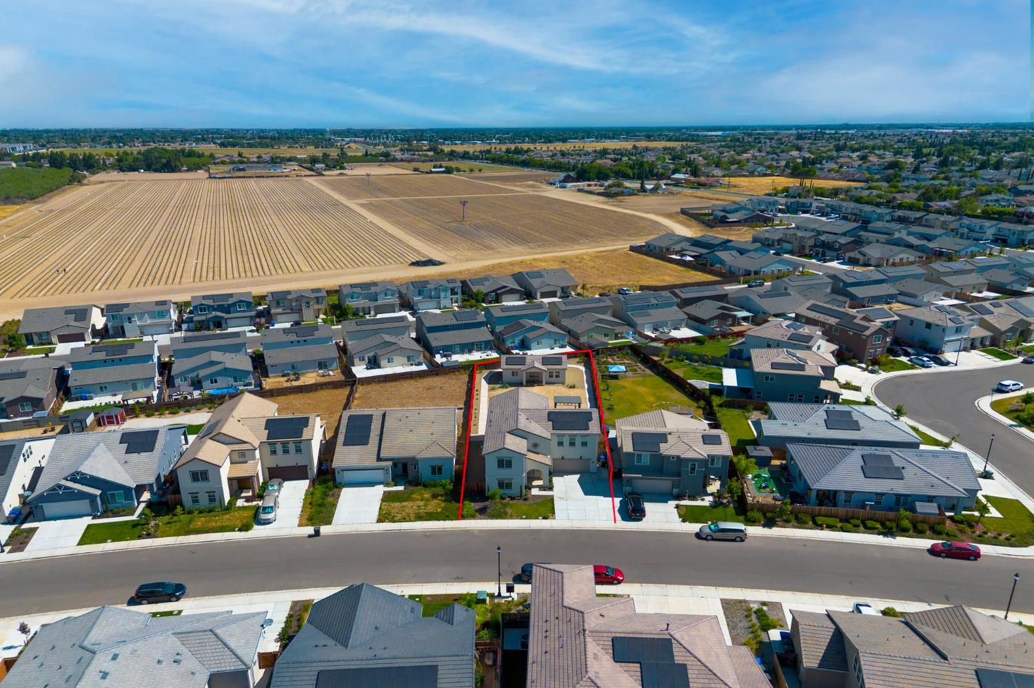 Detail Gallery Image 70 of 73 For 2328 Paramount Ln, Manteca,  CA 95337 - 4 Beds | 3/1 Baths