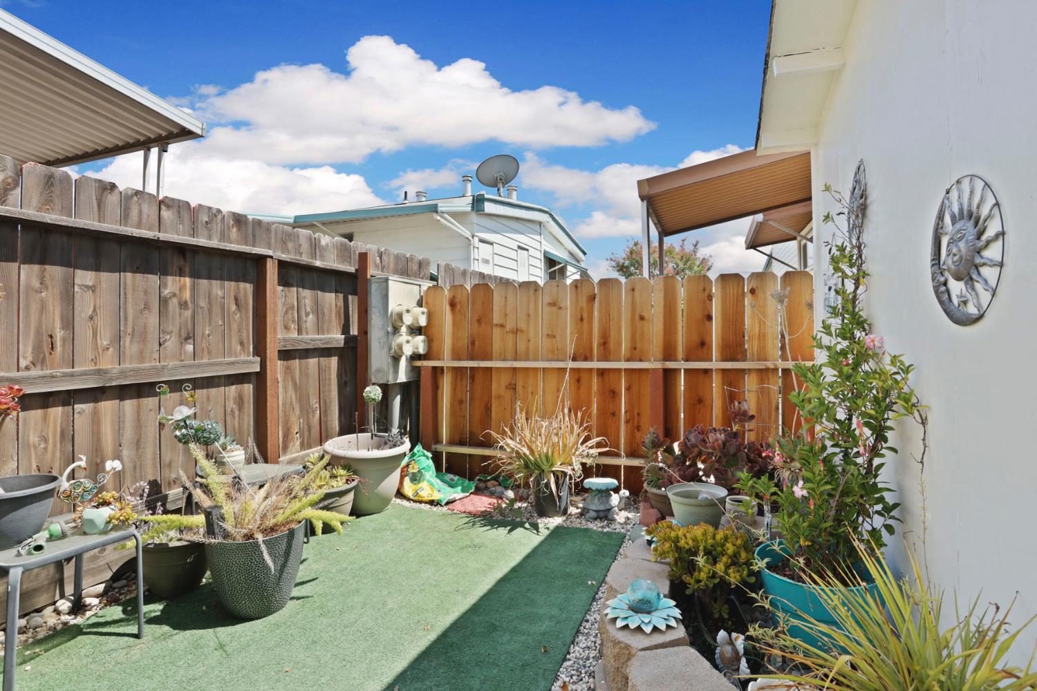 Detail Gallery Image 11 of 31 For 1830 E East Yosemite, Manteca,  CA 95336 - 3 Beds | 2 Baths
