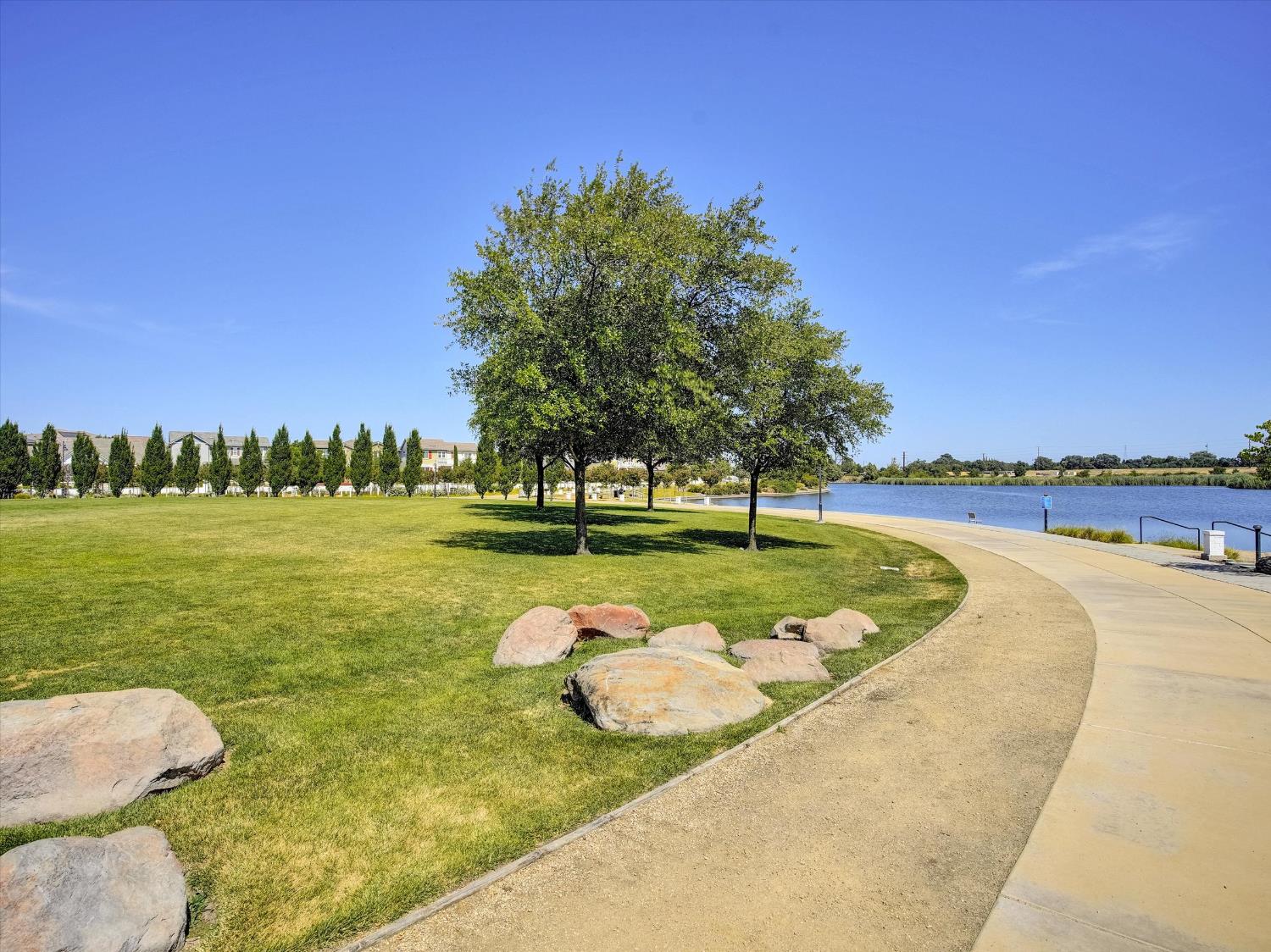 Detail Gallery Image 64 of 69 For 18551 Admiral Way, Lathrop,  CA 95330 - 4 Beds | 3 Baths