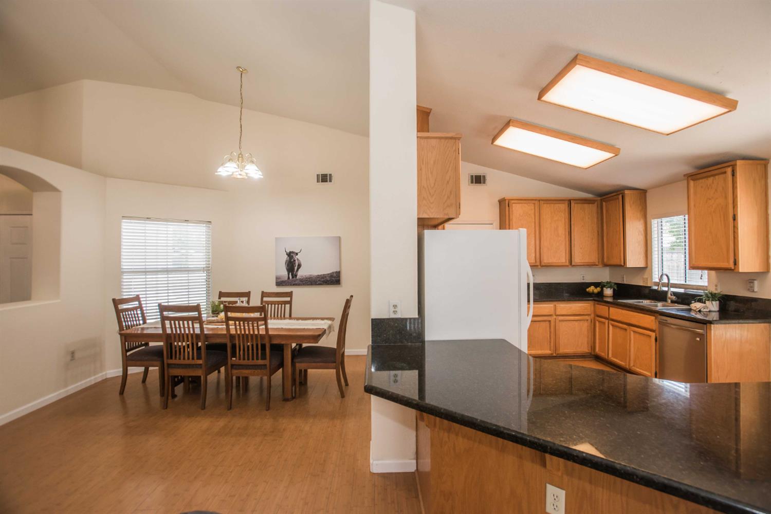 Detail Gallery Image 18 of 47 For 1172 Park Valley Way, Galt,  CA 95632 - 4 Beds | 2 Baths
