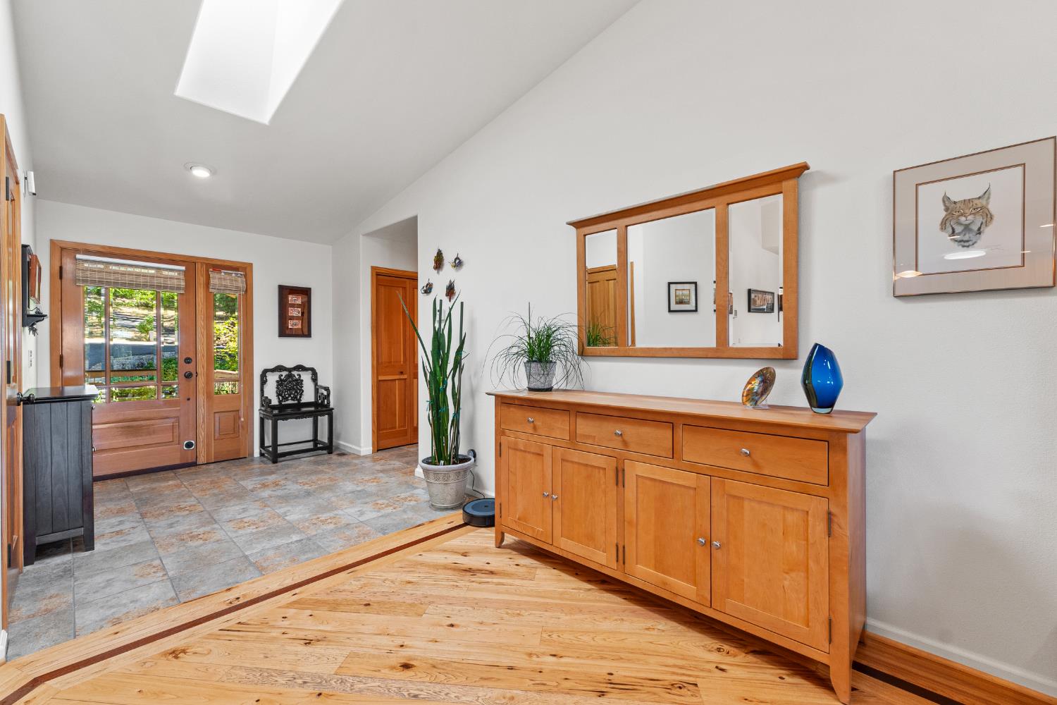 Detail Gallery Image 16 of 74 For 207 Snowberry Ct, Murphys,  CA 95247 - 4 Beds | 3 Baths